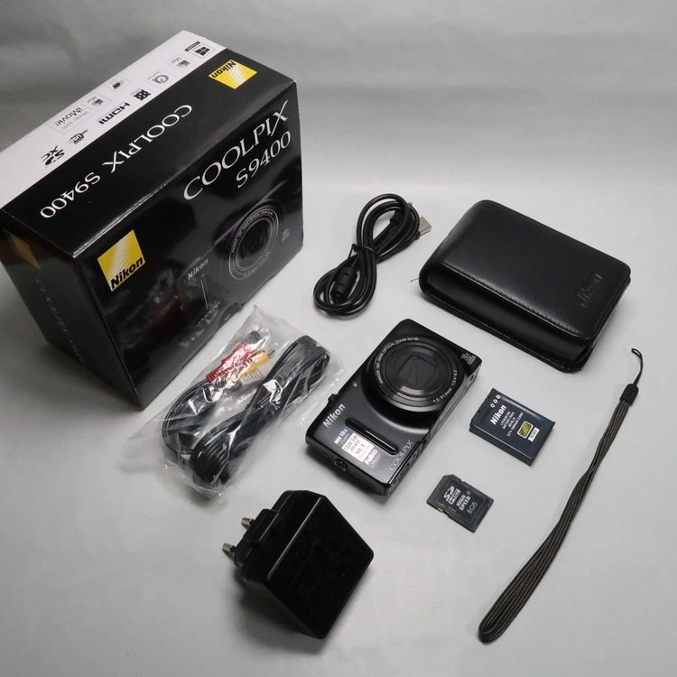 NIKON Coolpix S9400 Digital Camera Black 18.1 MP 18x, Case, SD Card, Boxed